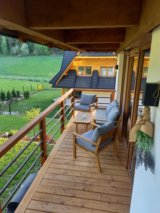Гостевой дом Babcia Goralka House Буковина-Татшаньска Экстерьер фото