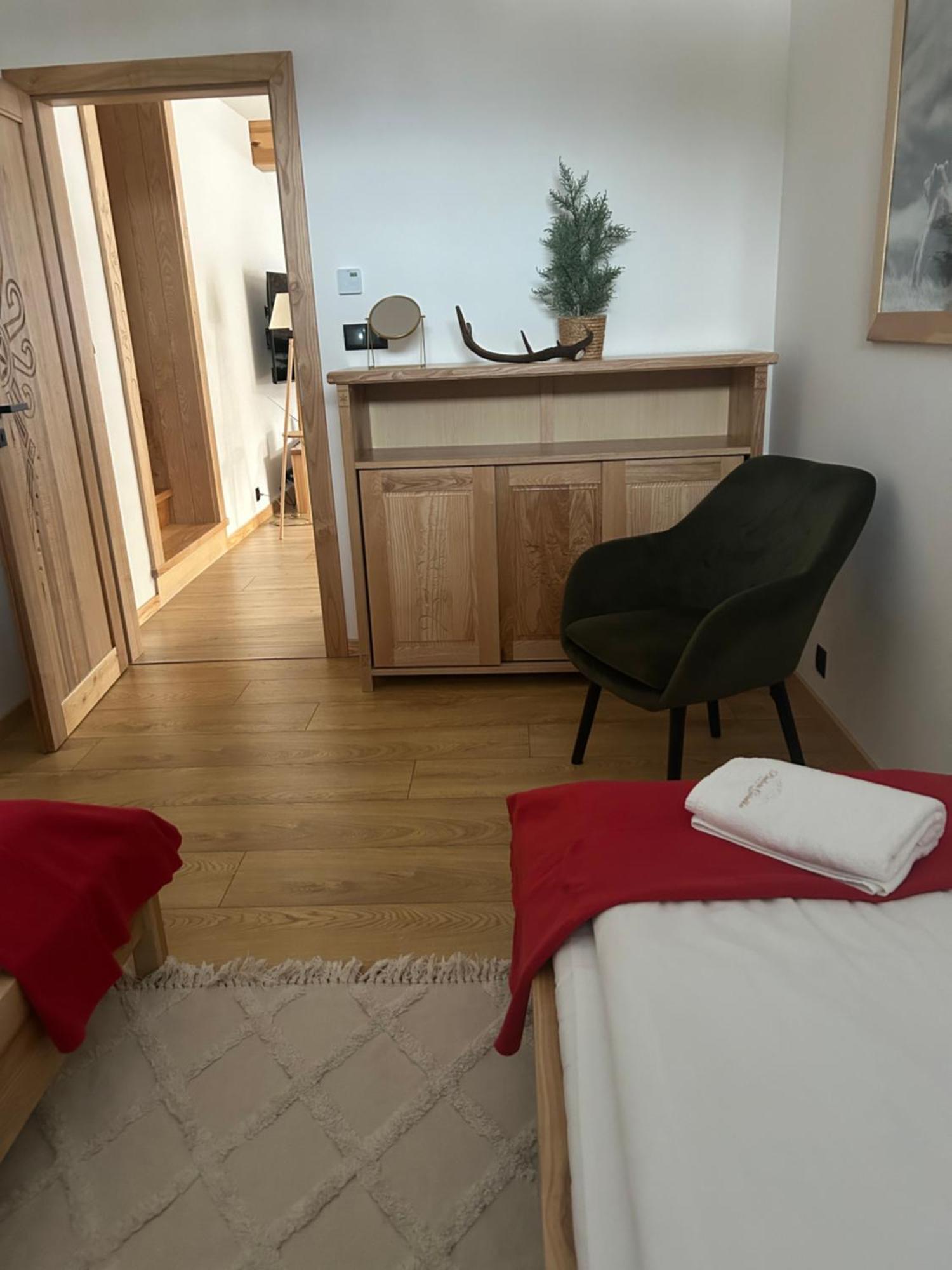 Гостевой дом Babcia Goralka House Буковина-Татшаньска Экстерьер фото